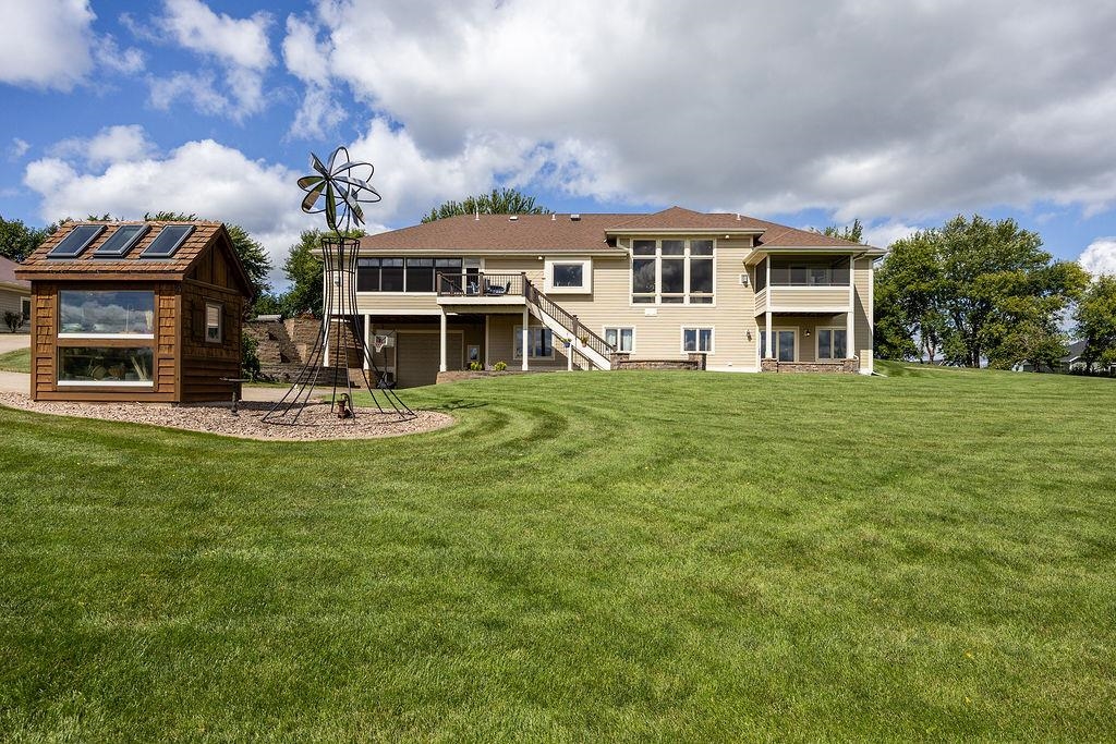 3027 Castleton Crossing Sun Prairie, WI 53590 - Photo 66 of 89