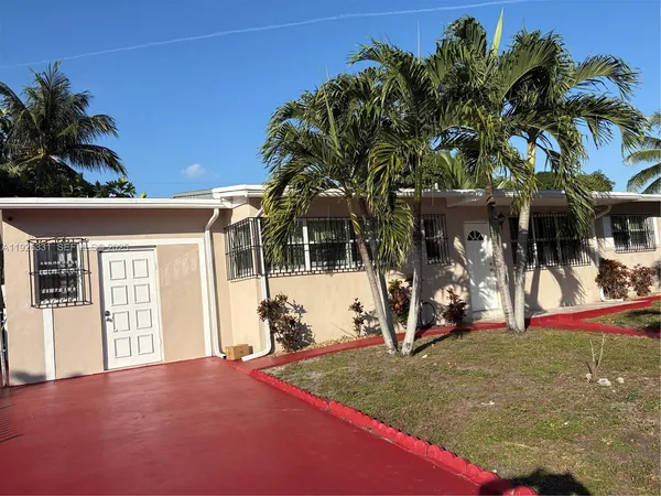 $3,000 | 325 Northwest 193rd Terrace, Miami Gardens, FL 33169