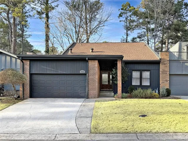 $495,000 | 210 Leeward Lane, Roswell, GA 30076