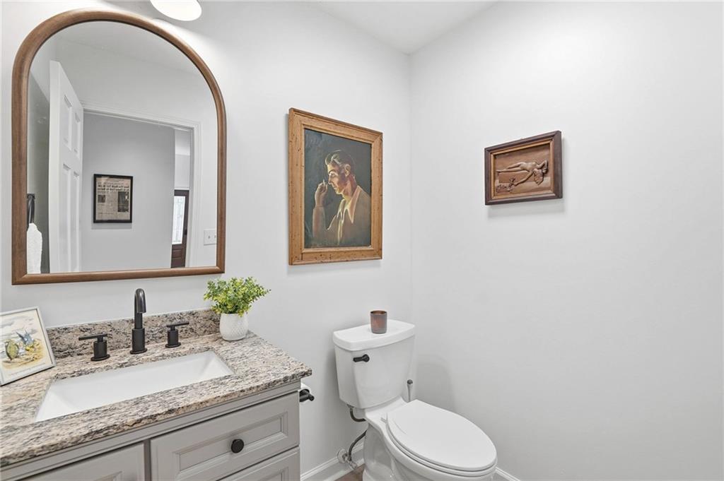 210 Leeward Lane Roswell, GA 30076 - Photo 17 of 42