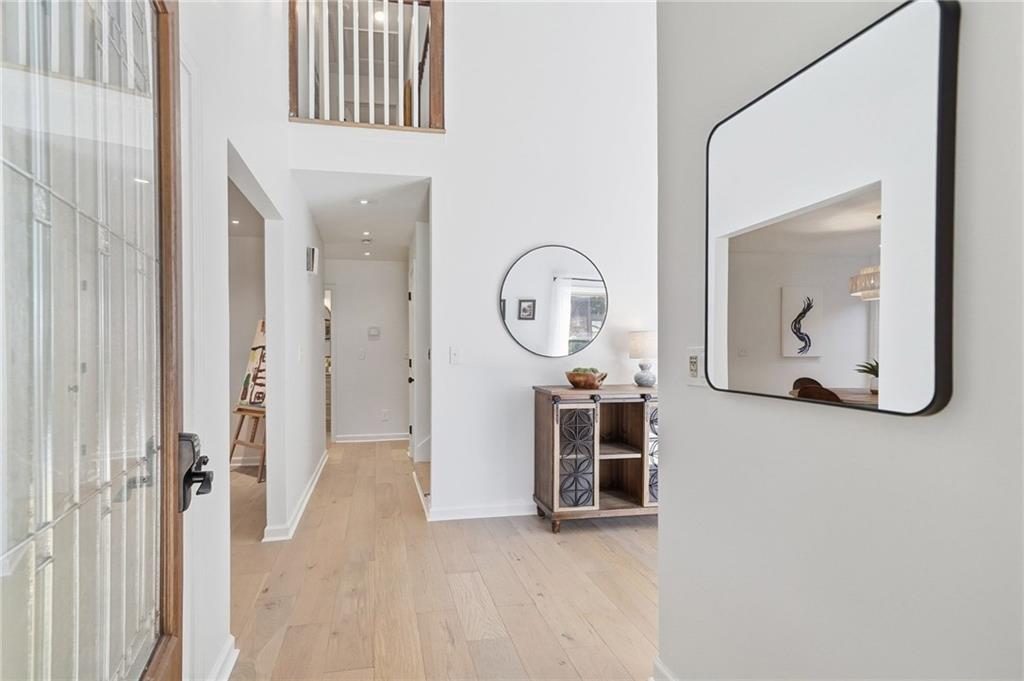 210 Leeward Lane Roswell, GA 30076 - Photo 3 of 42