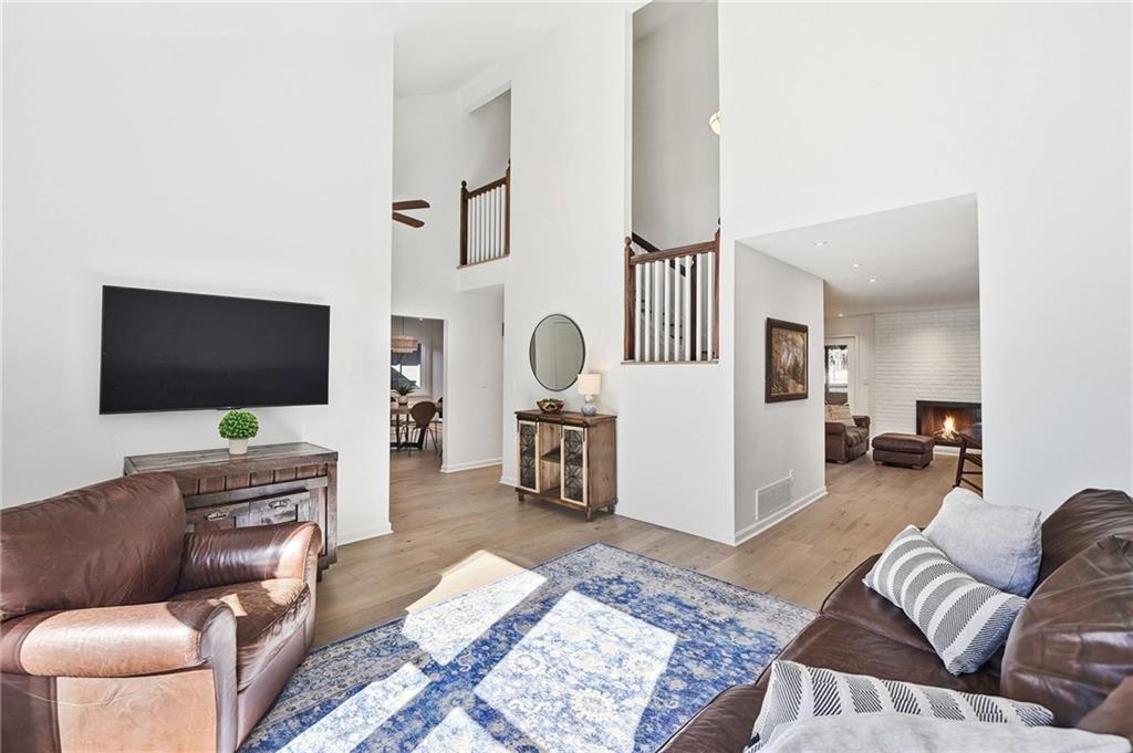 210 Leeward Lane Roswell, GA 30076 - Photo 5 of 42