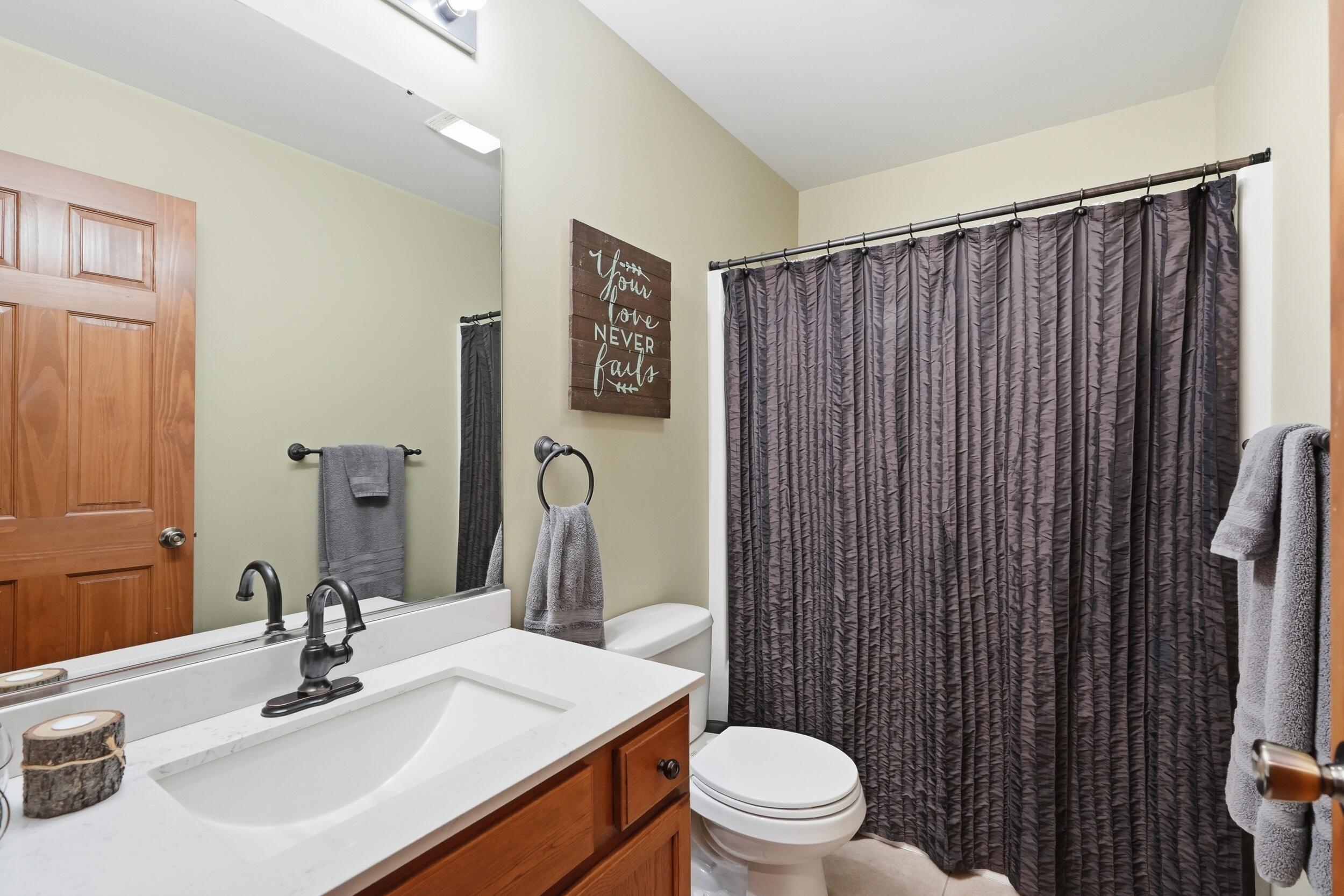 505 17th Street Southeast De Motte, IN 46310 - Photo 16 of 22 2500x1667