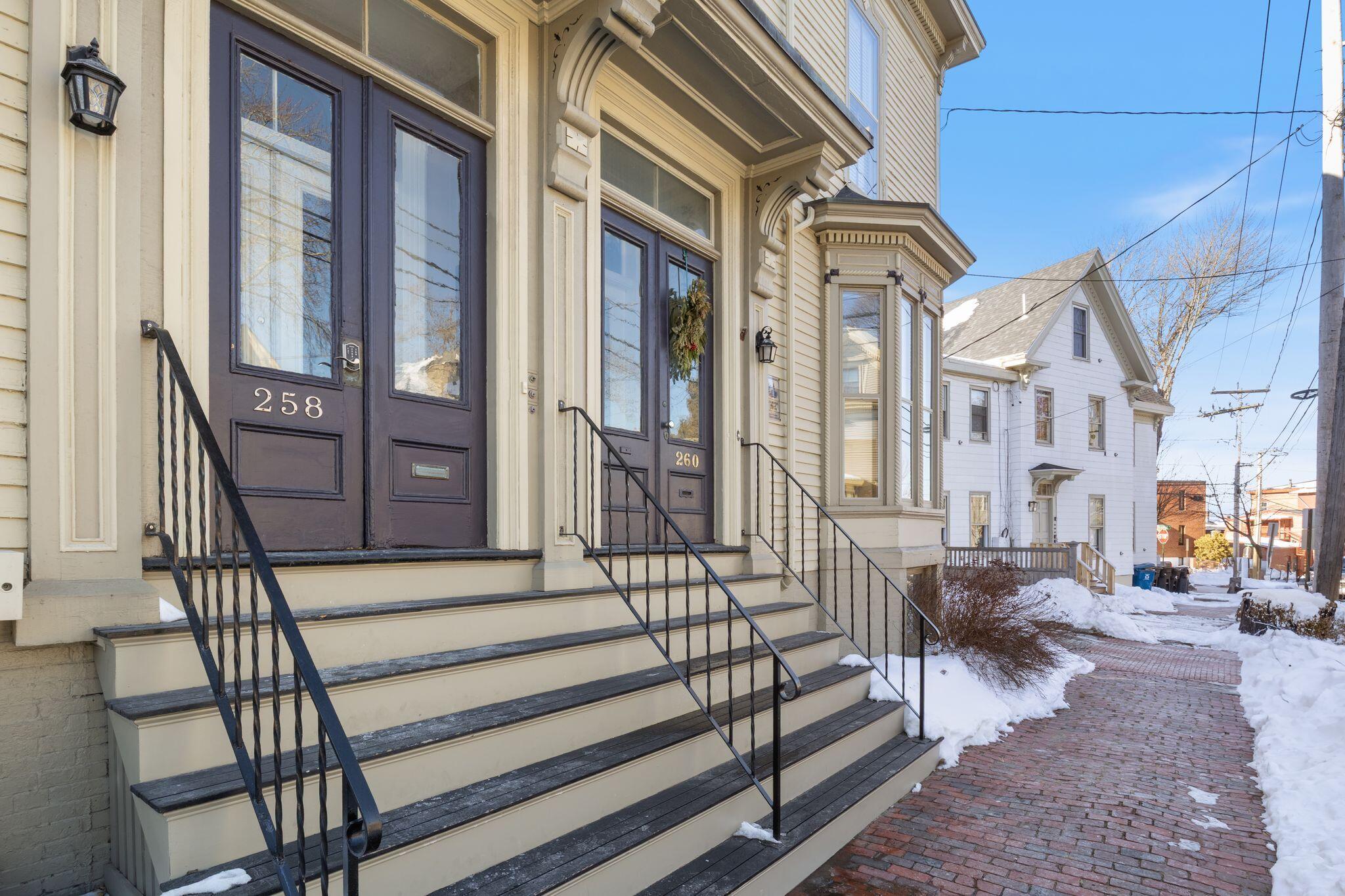 258 Vaughan Street Portland, ME 04102 - Photo 4 of 74 258_Vaughan_St_010