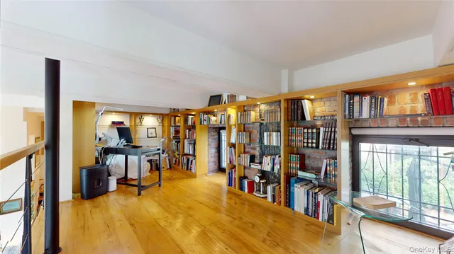 $2,899,000 | 1255 5th Avenue | Upper Carnegie Hill
