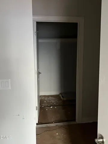 an empty room with an empty space