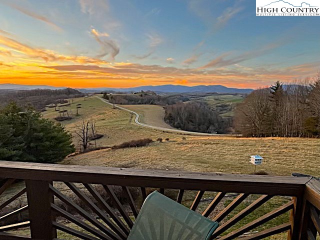 320 Buckeye Ridge Run Sparta, NC 28675 - Photo 5 of 48 a view of a sky from a balcony