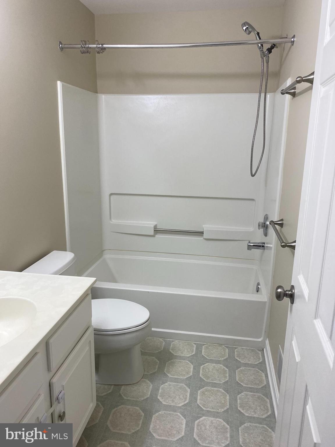 15 Weatherly Road Delran, NJ 08075 - Photo 17 of 21 Gallery Image 17