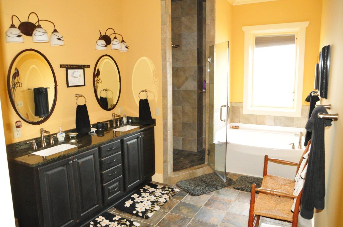 2 Crown Pointe Road La Follette, TN 37766 - Photo 24 of 39 Bed 2 Bath