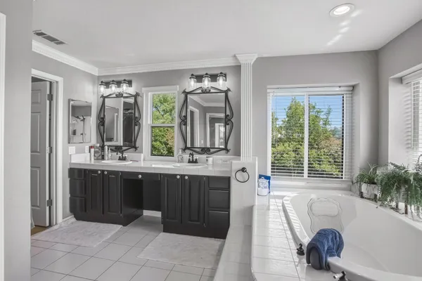 $655,000 | 985 River Bend Road, Redding, CA 96003