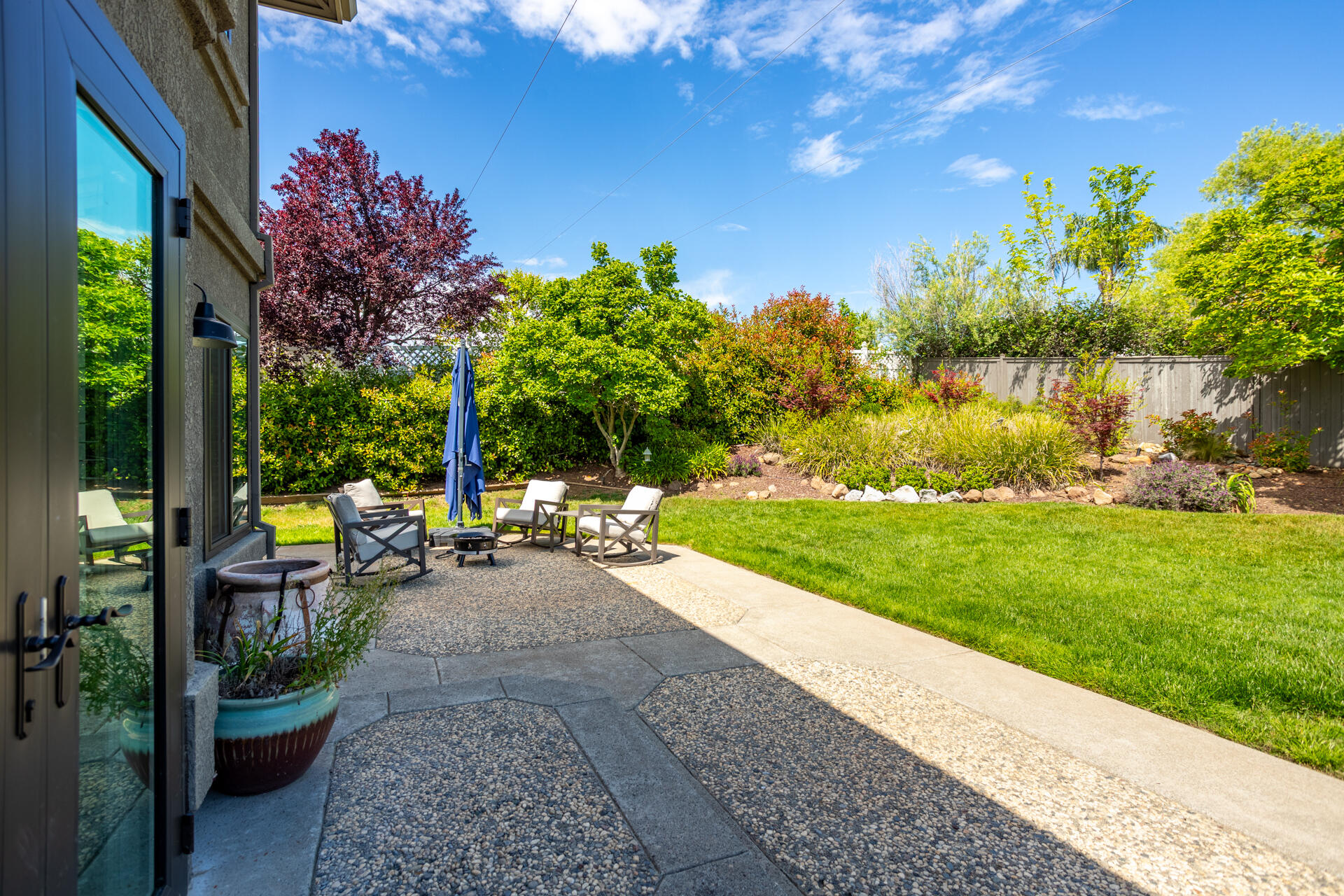 985 River Bend Road Redding, CA 96003 - Photo 37 of 66 Patio