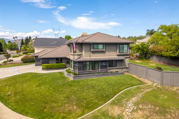 $655,000 | 985 River Bend Road, Redding, CA 96003
