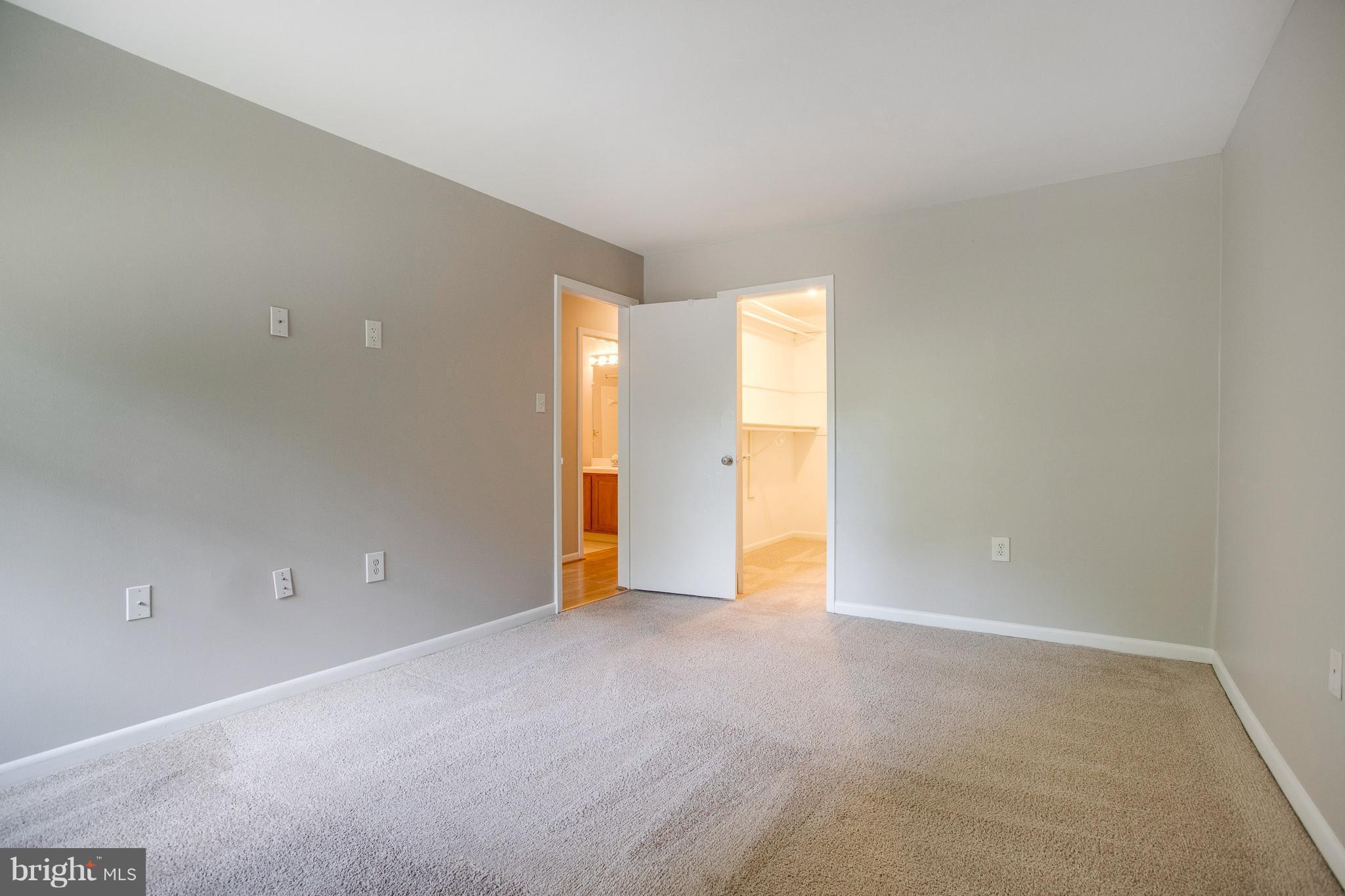 1403 Northgate Square, Unit 32B Reston, VA 20190 - Photo 16 of 21 Bedroom