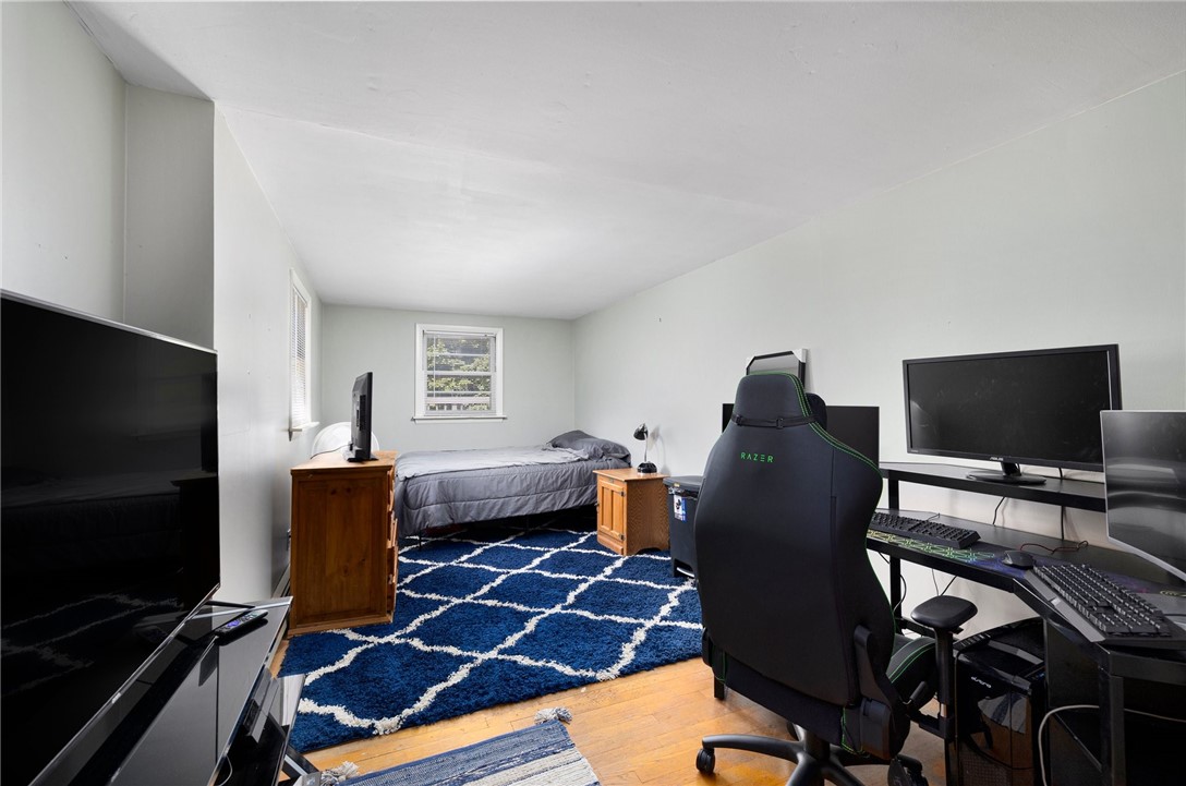 141 Diamond Hill Road Hopkinton, RI 02804 - Photo 23 of 37