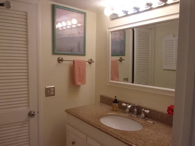 a view of front door and bedroom