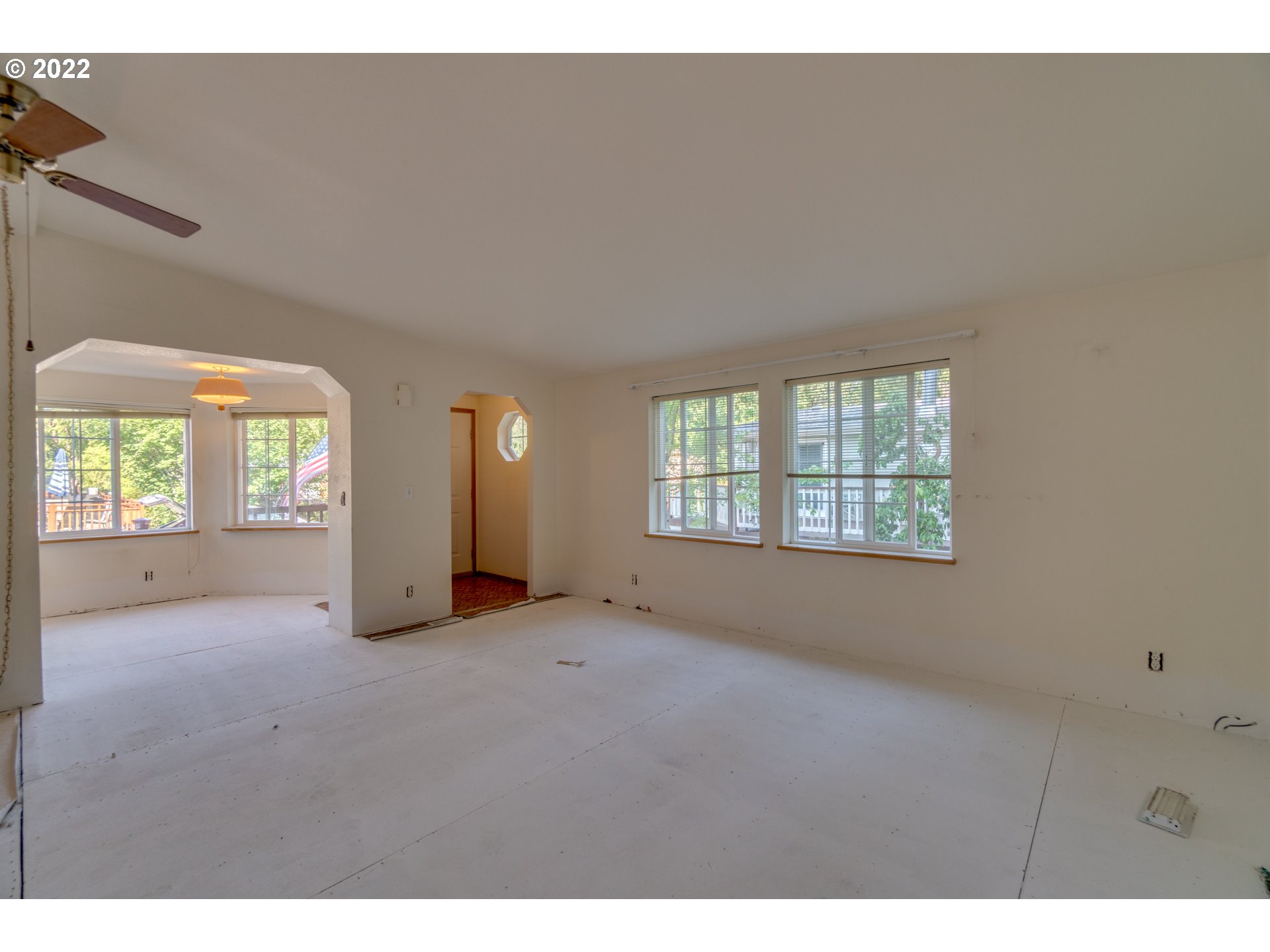 25222 East Welches Road Welches, OR 97067 - Photo 7 of 31 a view of an empty room with a window