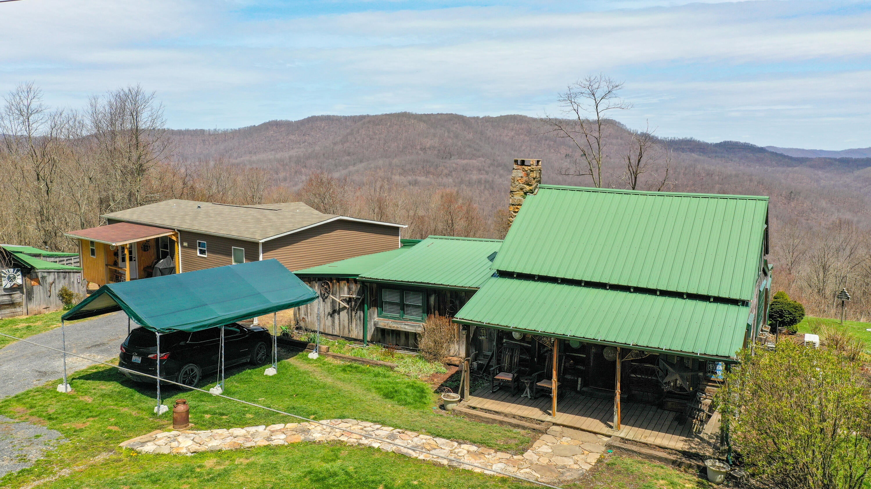 1424 Ward Bench Road Sandstone, WV 25985 - Photo 13 of 95 Gallery Image 13