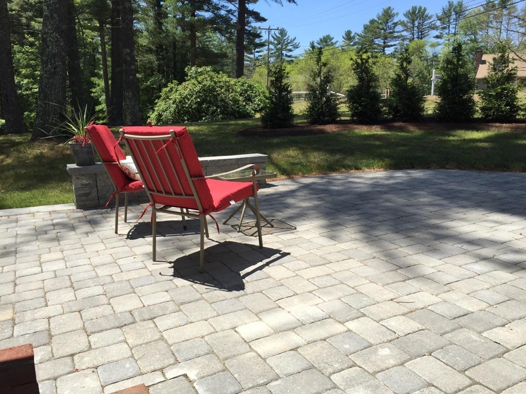 200 Parting Ways Road Kingston, MA 02364 - Photo 3 of 17 Gallery Image 3