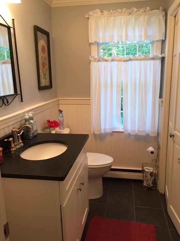 200 Parting Ways Road Kingston, MA 02364 - Photo 10 of 17 Gallery Image 10