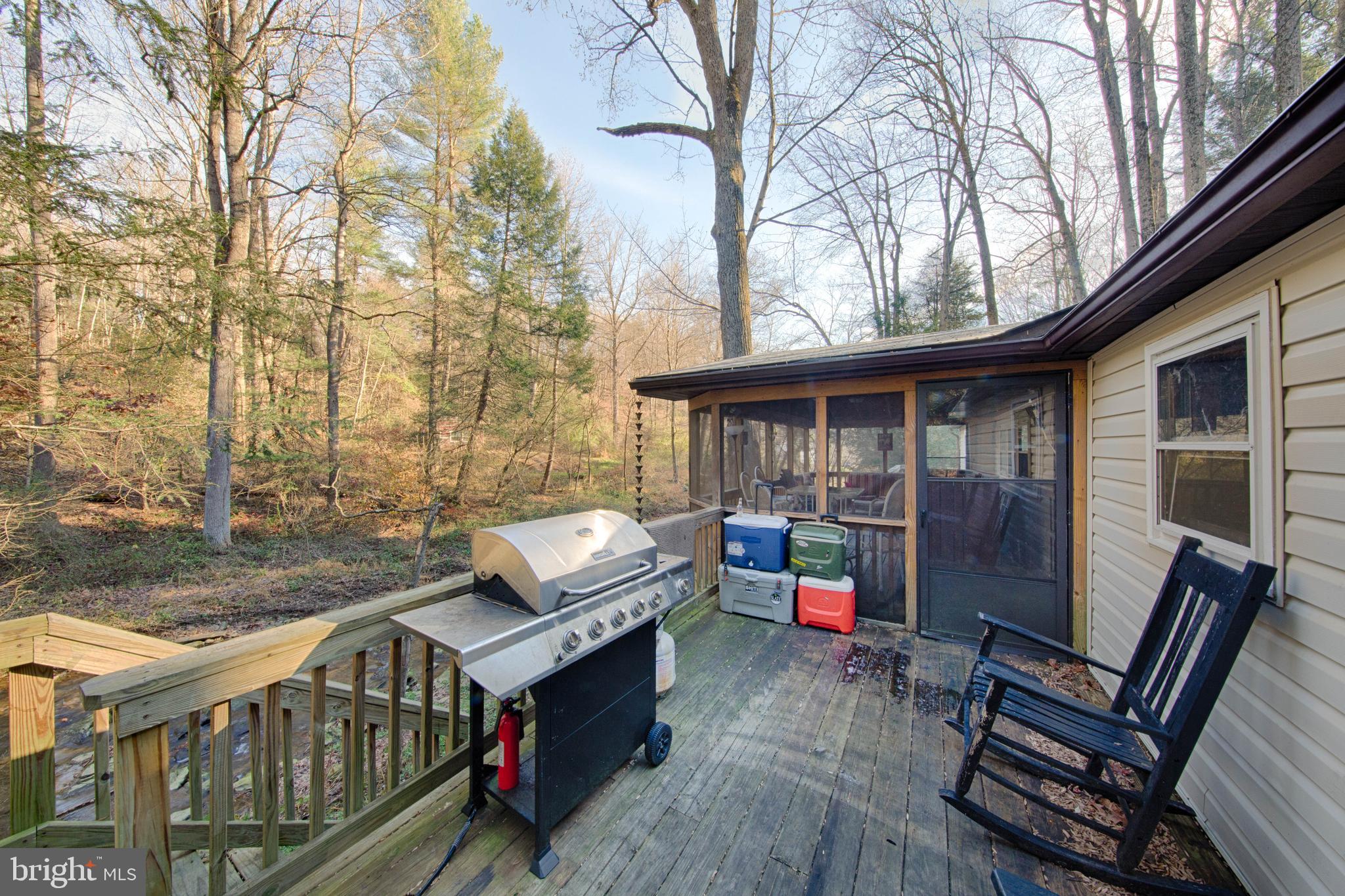 1014 Aubel Road Delta, PA 17314 - Photo 8 of 32 COOKOUT ON THE REAR DECK !!