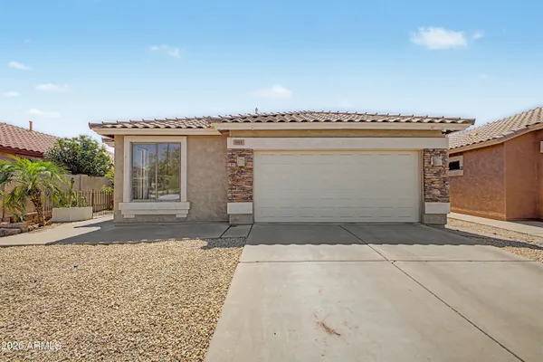 $555,000 | 885 East Kyle Court, Gilbert, AZ 85296