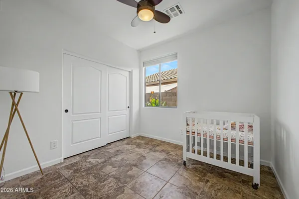 $555,000 | 885 East Kyle Court, Gilbert, AZ 85296