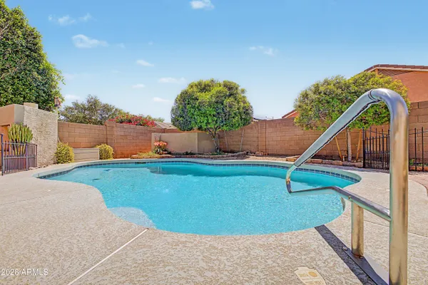 $555,000 | 885 East Kyle Court, Gilbert, AZ 85296