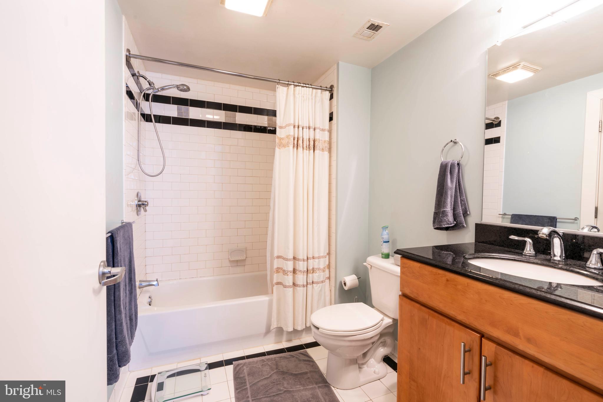 22 South Howard Street, Unit R204 Baltimore, MD 21201 - Photo 17 of 18