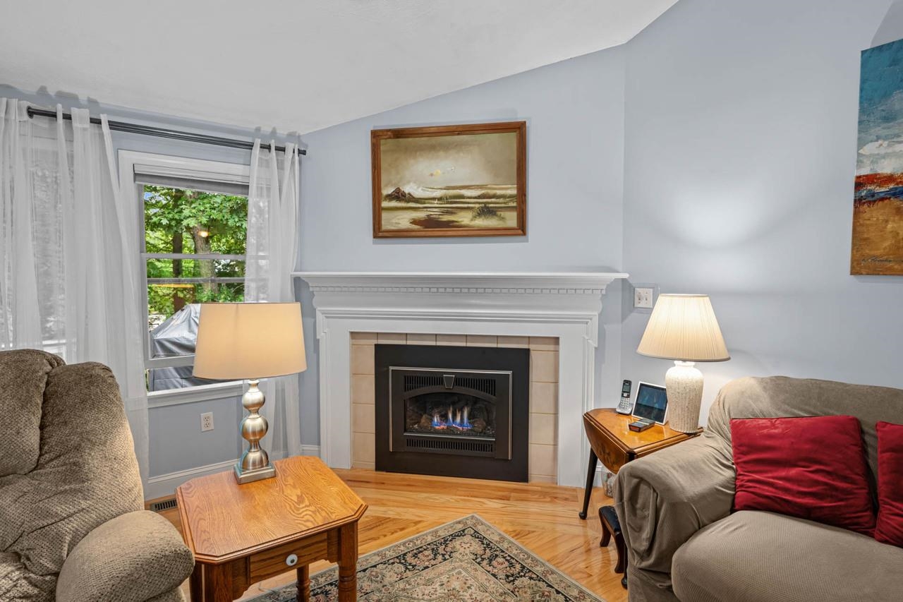 1 Trent Road Hooksett, NH 03106 - Photo 21 of 42