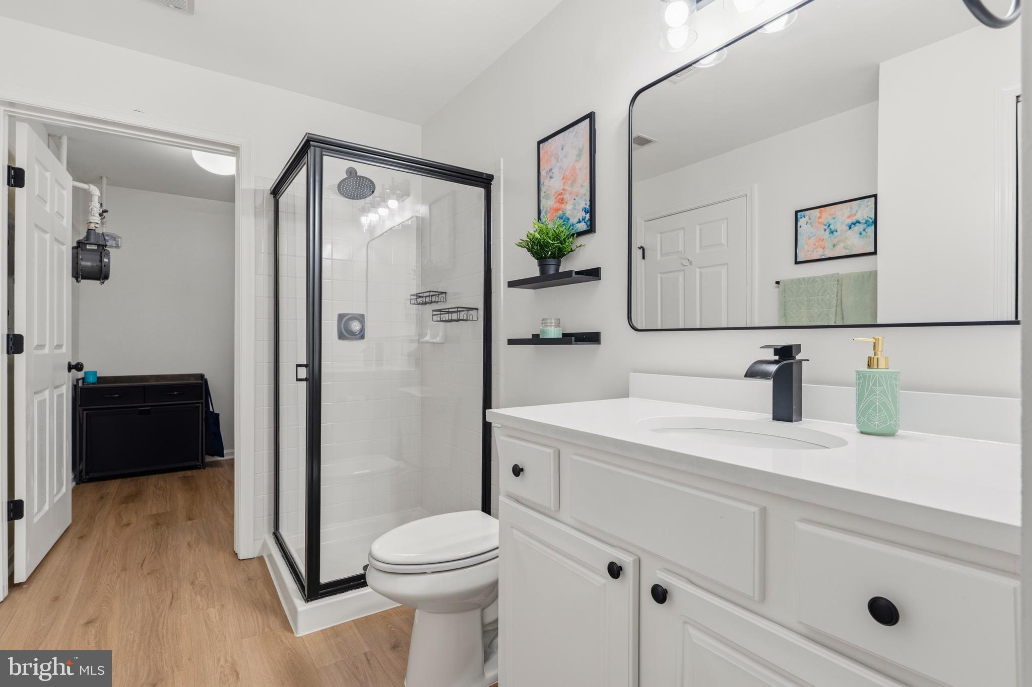 111 Timberbrook Lane, Unit 202 Gaithersburg, MD 20878 - Photo 27 of 31