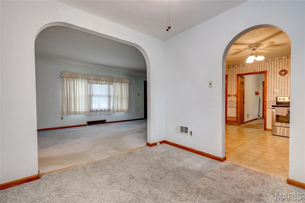 5673 Humbert Road Godfrey, IL 62035 - Photo 13 of 37
