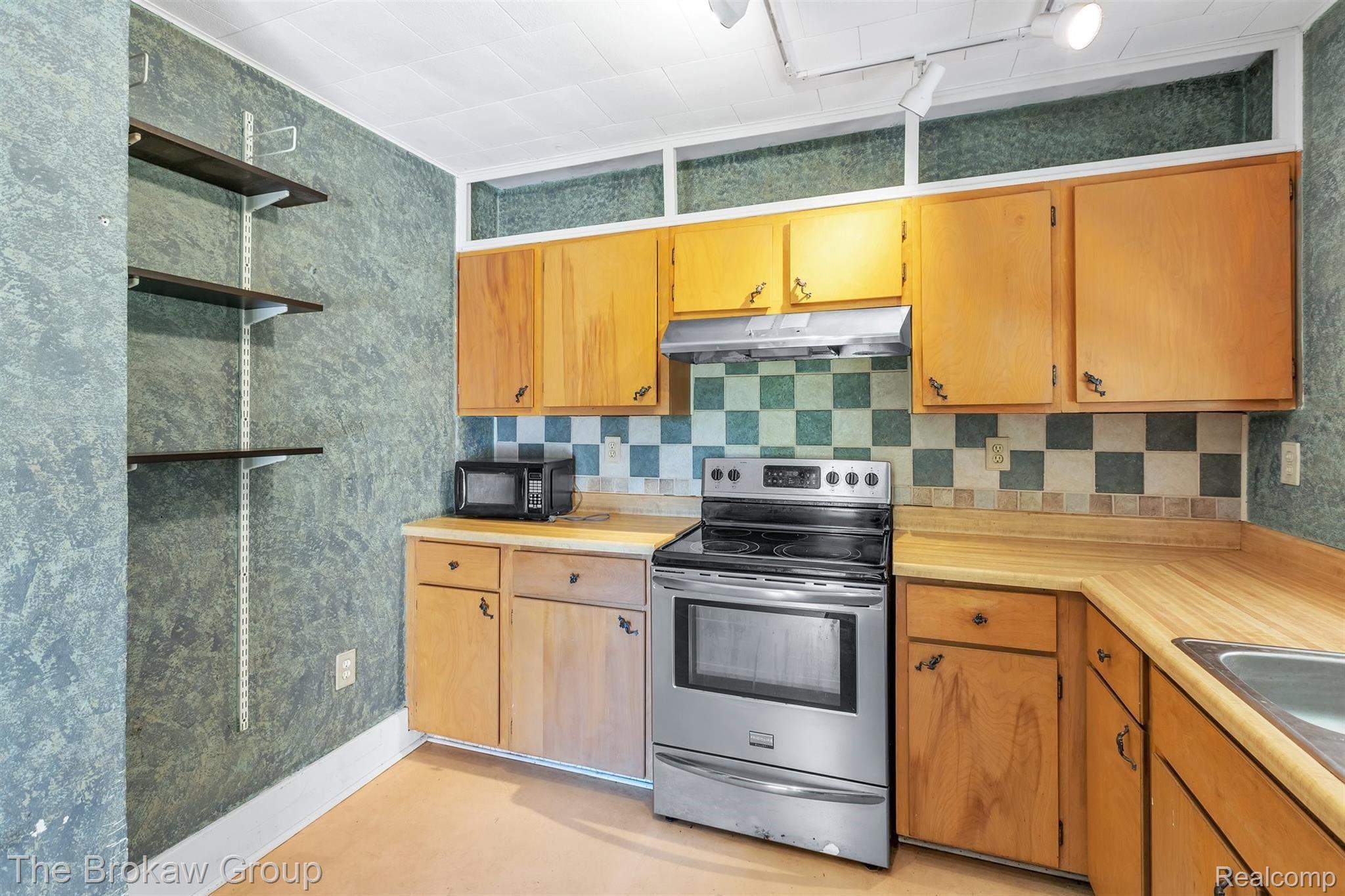 2400 Froede Road Caro, MI 48723 - Photo 15 of 59 13-2400-Froede-Rd-WindowStill-Real-Estate-Photography-13.jpg