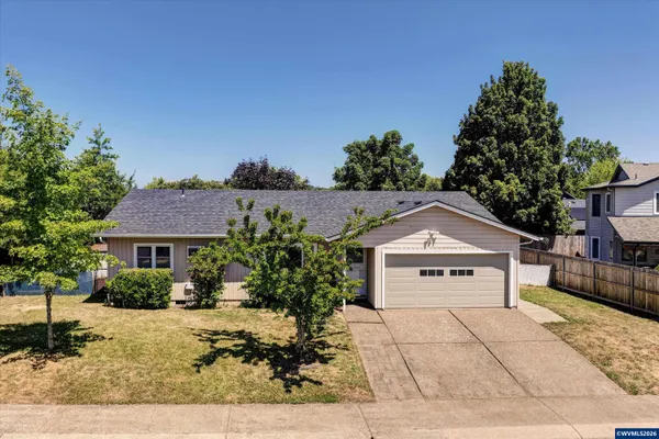 $425,000 | 1719 Belmont Loop Southwest, Albany, OR 97321
