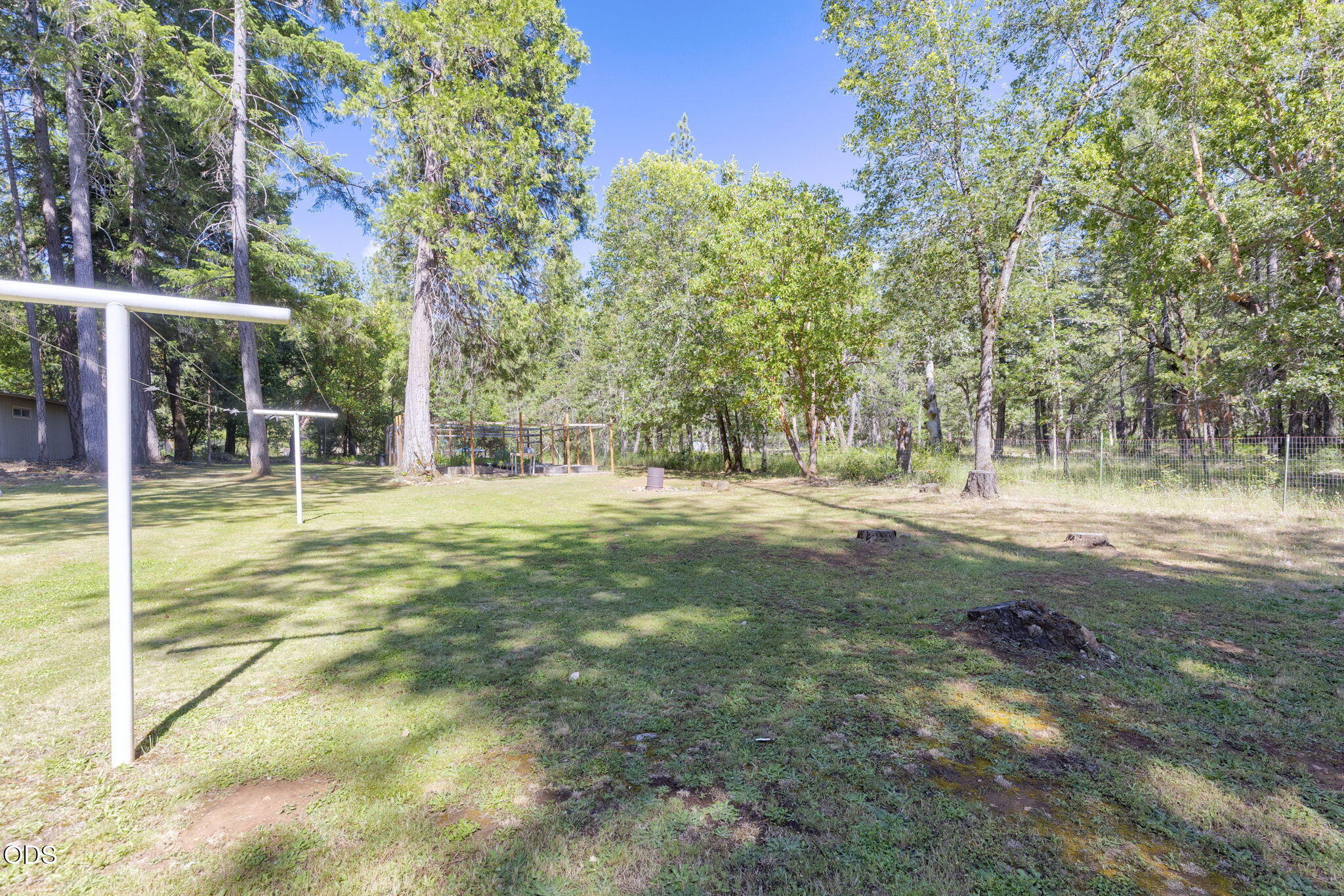 1740 Queens Branch Road Rogue River, OR 97537 - Photo 26 of 63
