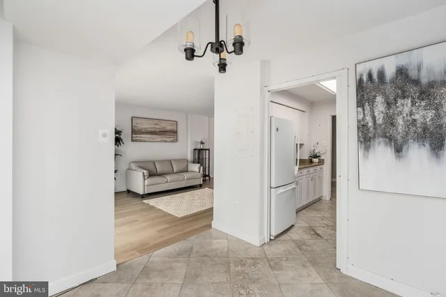 $345,000 | 5300 Holmes Run Parkway, Unit 506, Alexandria, VA 22304