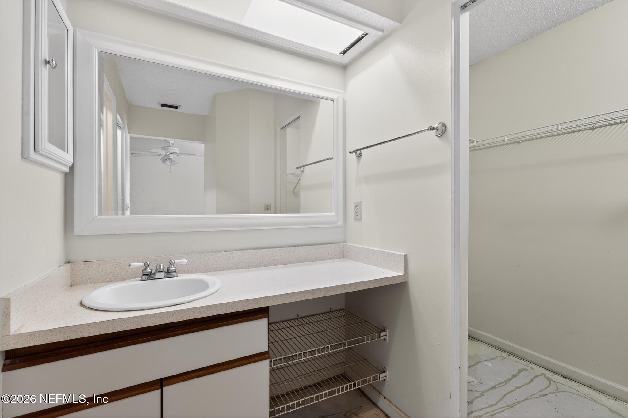 3801 Crown Point Road, Unit 2113 Jacksonville, FL 32257 - Photo 13 of 27 15 (1)