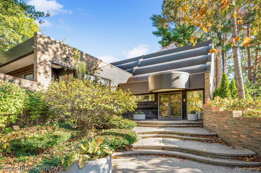 1800 Rathmor Road Bloomfield Hills, MI 48304 - Photo 63 of 71