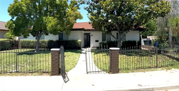 $749,900 | 1915 Ervilla Place, Pomona, CA 91767
