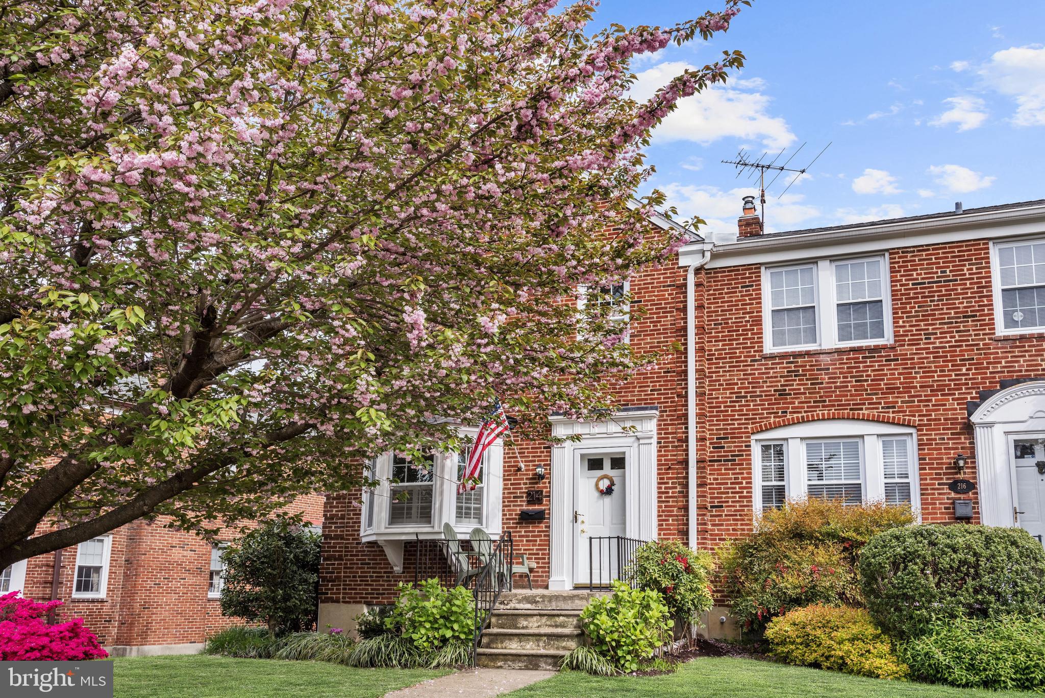 214 Blenheim Road Baltimore, MD 21212 - Photo 1 of 29 214 Bleinheim Road