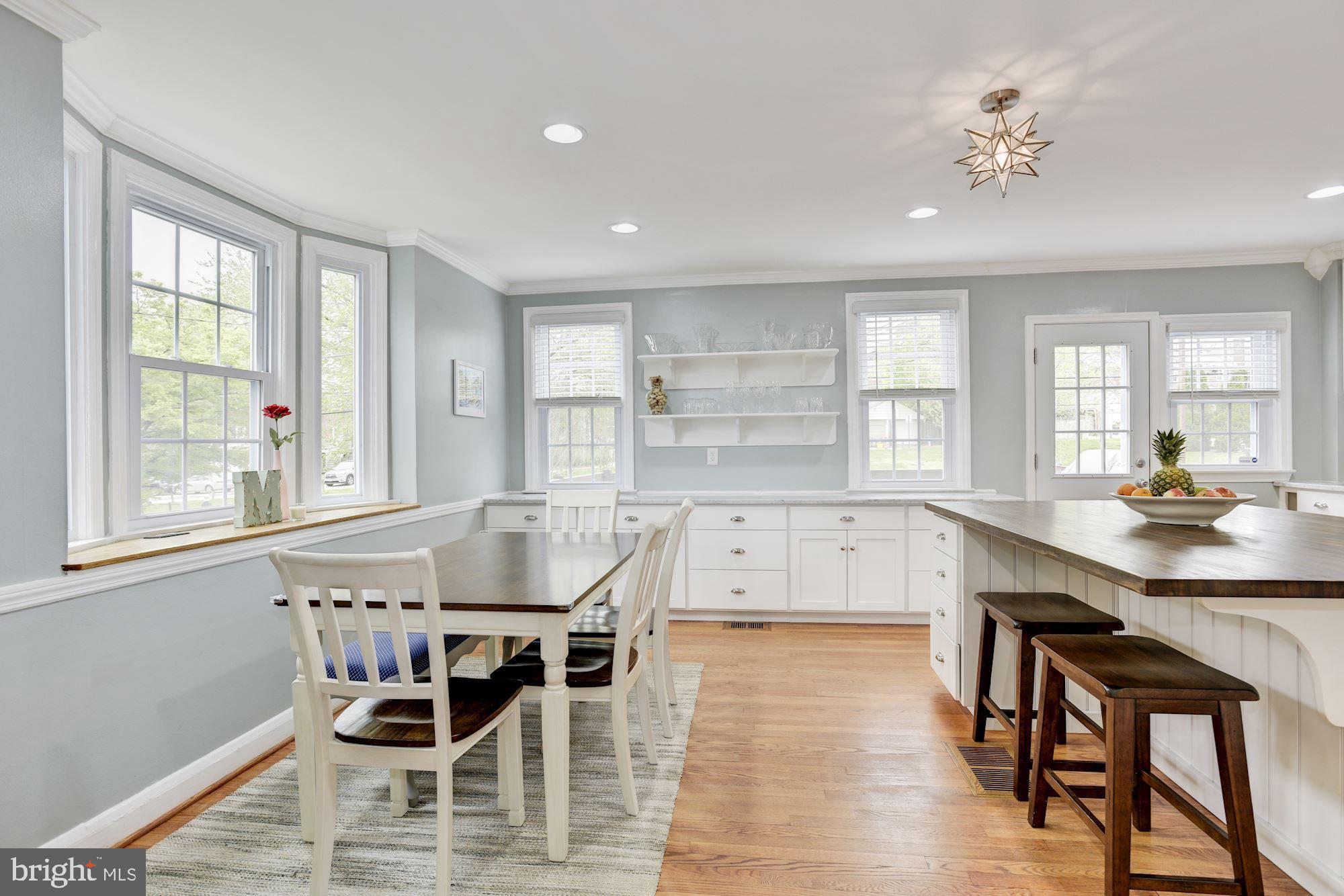 214 Blenheim Road Baltimore, MD 21212 - Photo 8 of 29 Dining Area