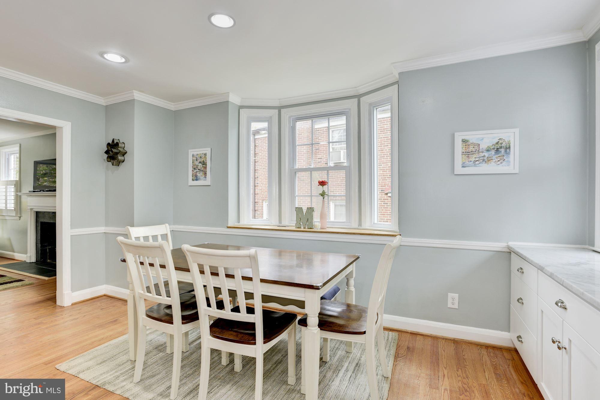 214 Blenheim Road Baltimore, MD 21212 - Photo 9 of 29 Dining Area