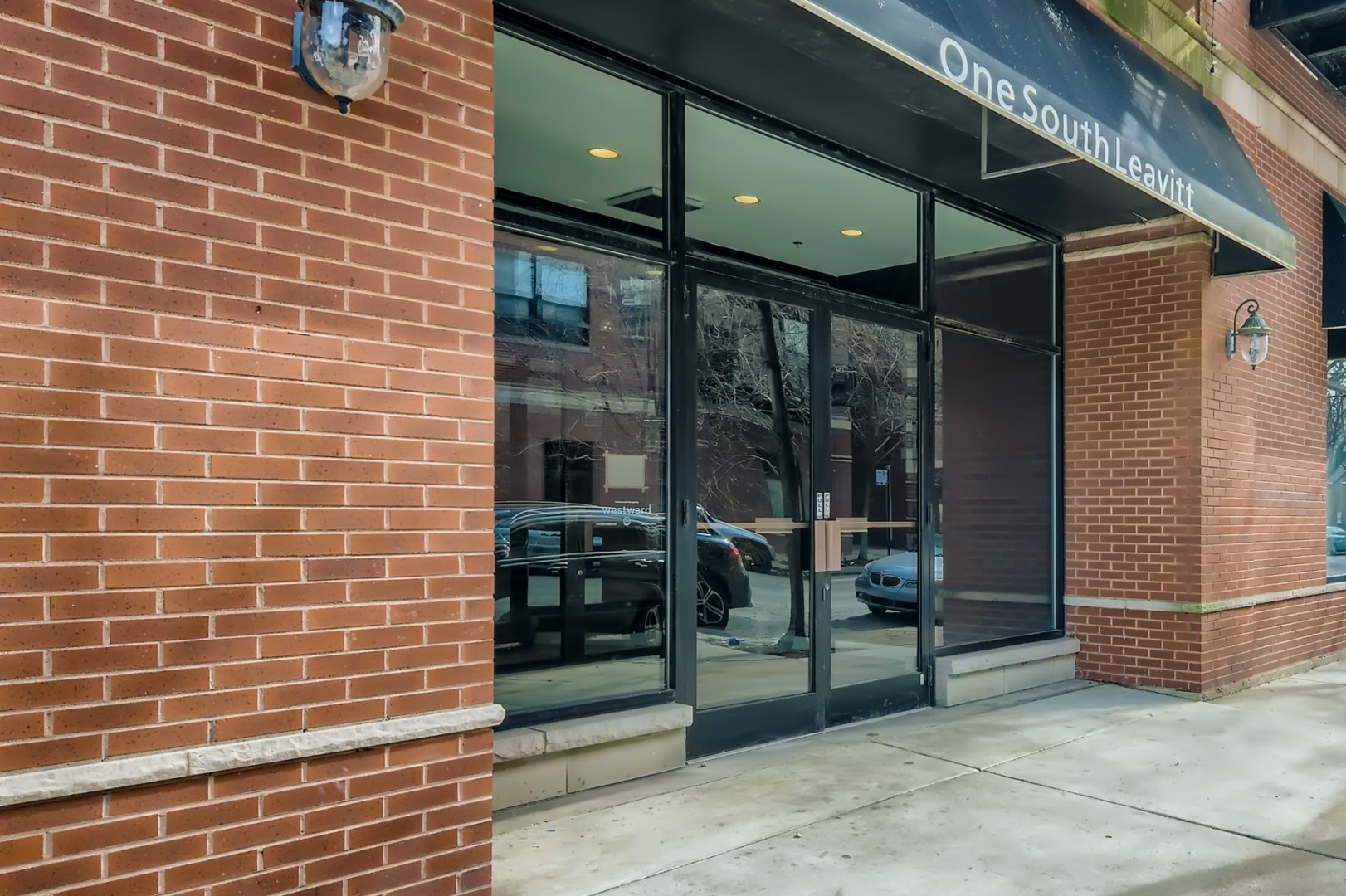 1 South Leavitt Street, Unit 307 Chicago, IL 60612 - Photo 4 of 23 a view of entrance