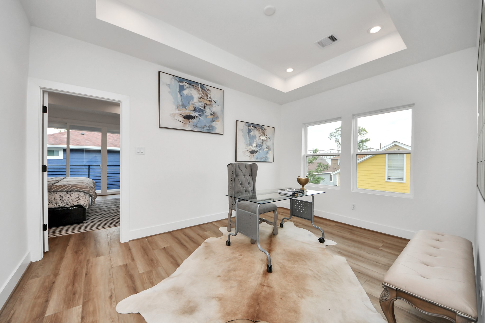 507 Middle Street Houston, TX 77003 - Photo 23 of 48 This bright and inviting office space features sleek wood flooring, stylish decor, and ample natural light, creating the perfect environment for productivity and inspiration.