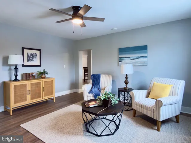 $324,900 | 4460 Horseshoe Pike, Honey Brook, PA 19344