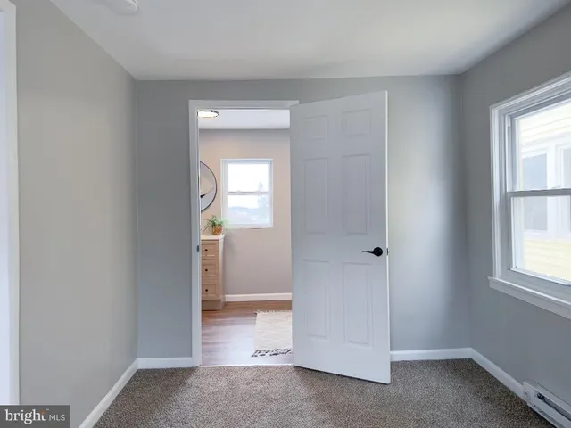 $324,900 | 4460 Horseshoe Pike, Honey Brook, PA 19344