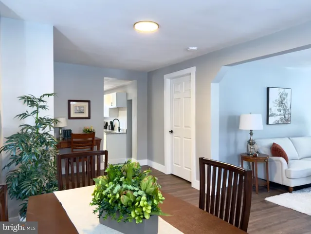 $324,900 | 4460 Horseshoe Pike, Honey Brook, PA 19344