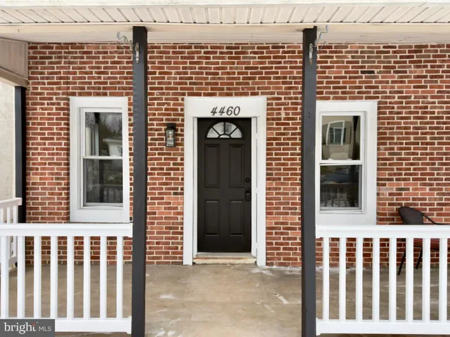 $324,900 | 4460 Horseshoe Pike, Honey Brook, PA 19344