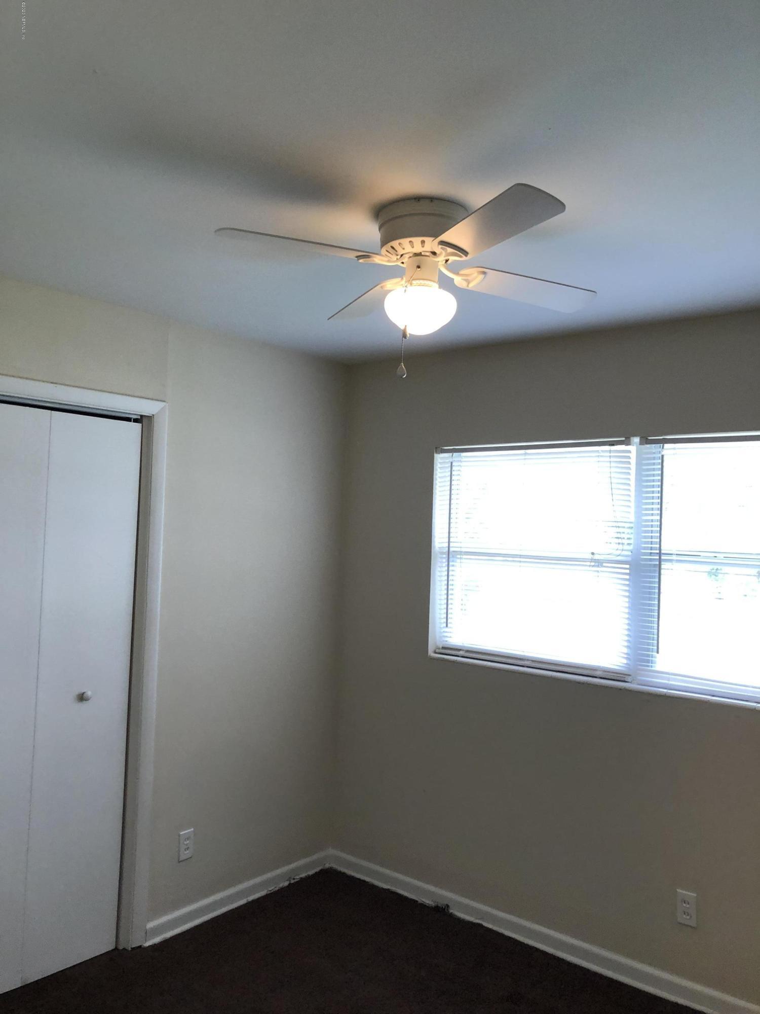 7318 Strato Road Jacksonville, FL 32210 - Photo 11 of 14 Master Bedroom