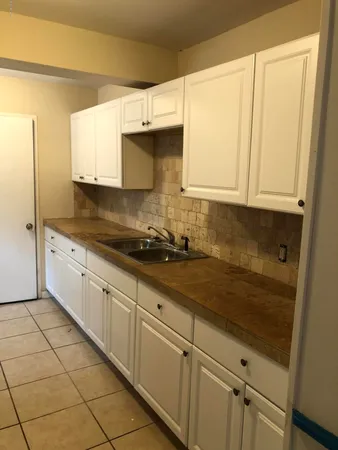$1,700 | 7318 Strato Road, Jacksonville, FL 32210