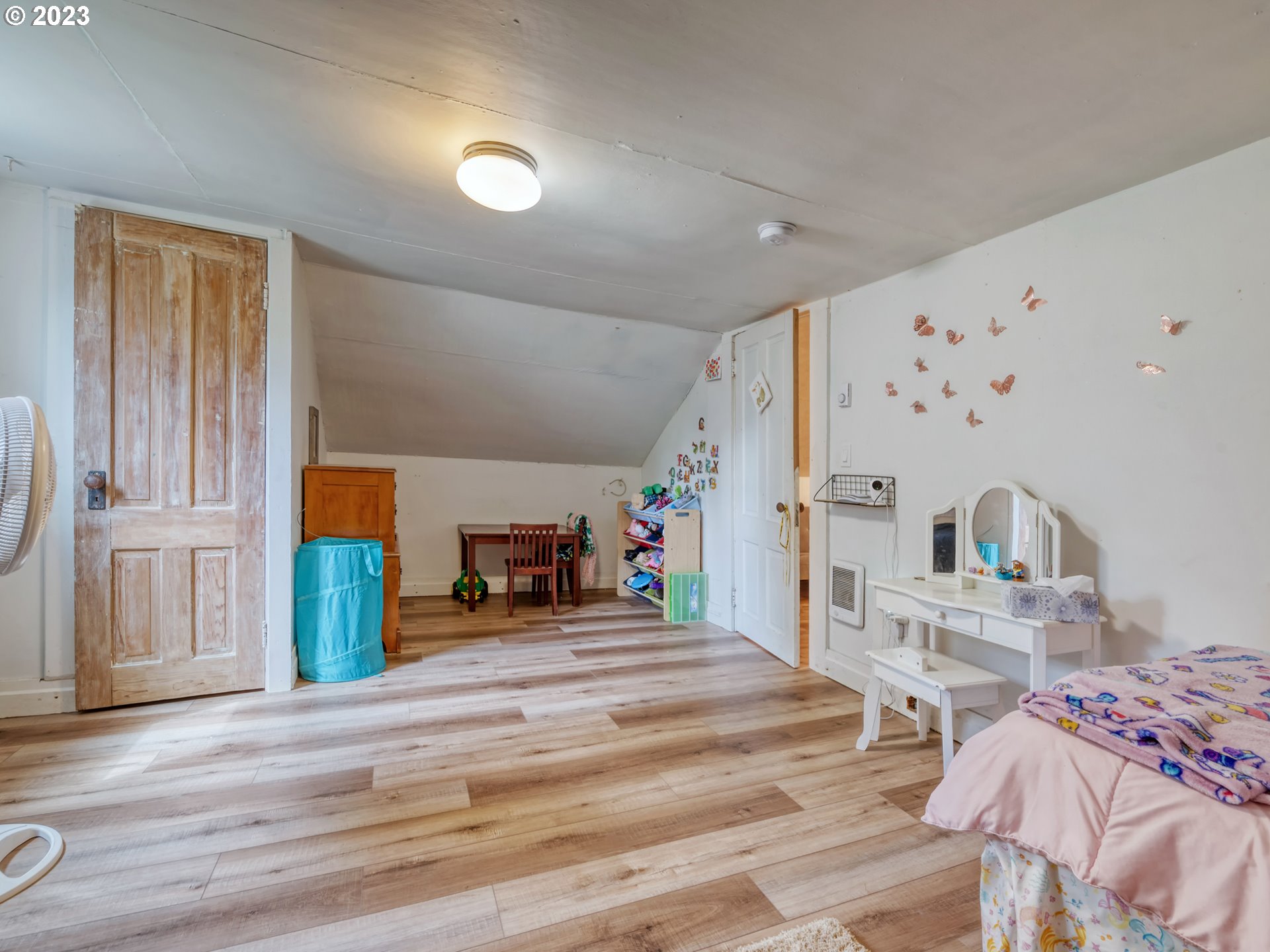 2640 Hayden Bridge Road Springfield, OR 97477 - Photo 24 of 46 a bedroom with furniture and a large window